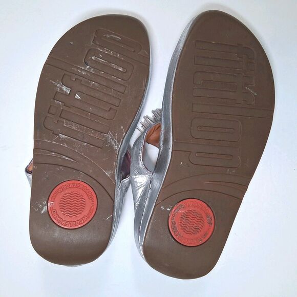 FitFlop Womens Sandals Flip Flops Size 5 Silver Beaded Tassel 534-011 Leather - Picture 6 of 7